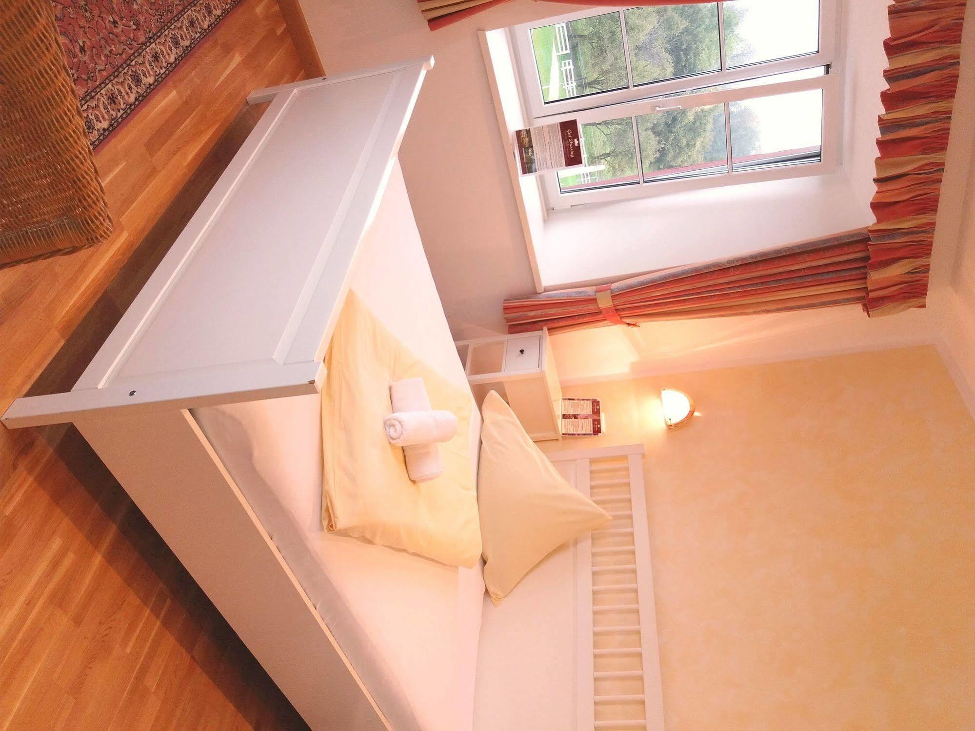 Gut Drasing Hotel Krumpendorf ภายนอก รูปภาพ